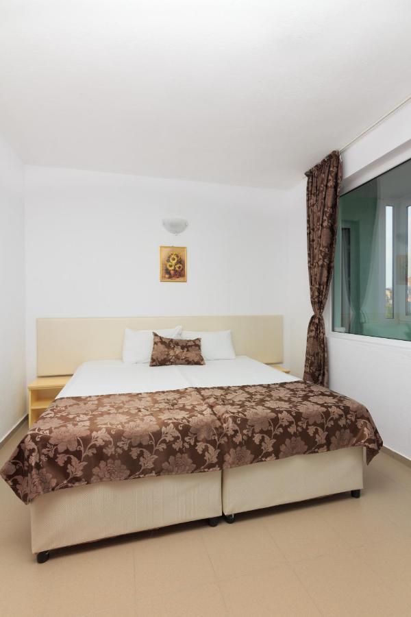 Guesthouse Sunny Dream ツァレヴォ エクステリア 写真